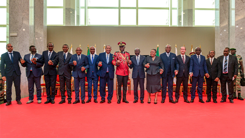 La Fédération des Entreprises du Gabon présente à la prestation de serment du Président du Comité de transition.